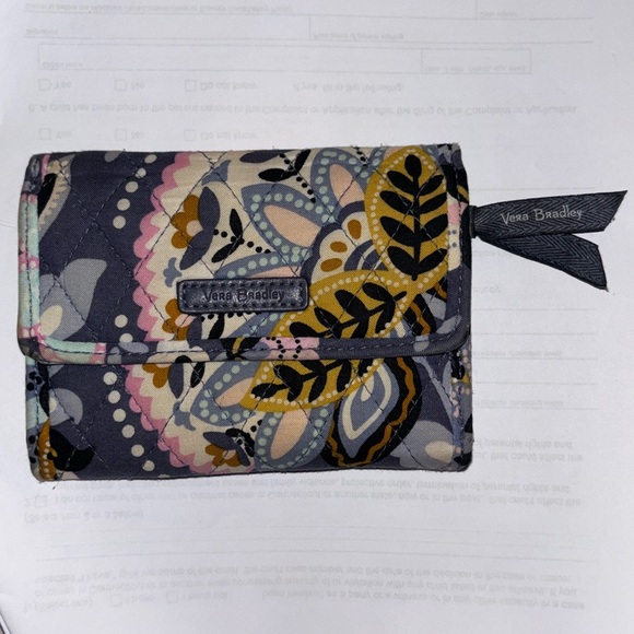 Handbags - Vera Bradley Women's Floral Wallet - Multicolor